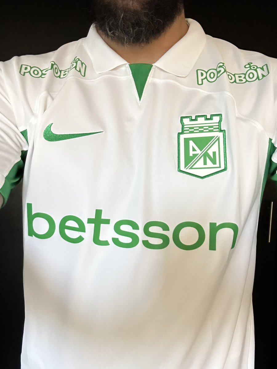 Por fin logré conseguirla 👕 <a href="/nacionaloficial/">Atlético Nacional</a> así juegues mal siempre te acompañaré 🇳🇬 🇳🇬