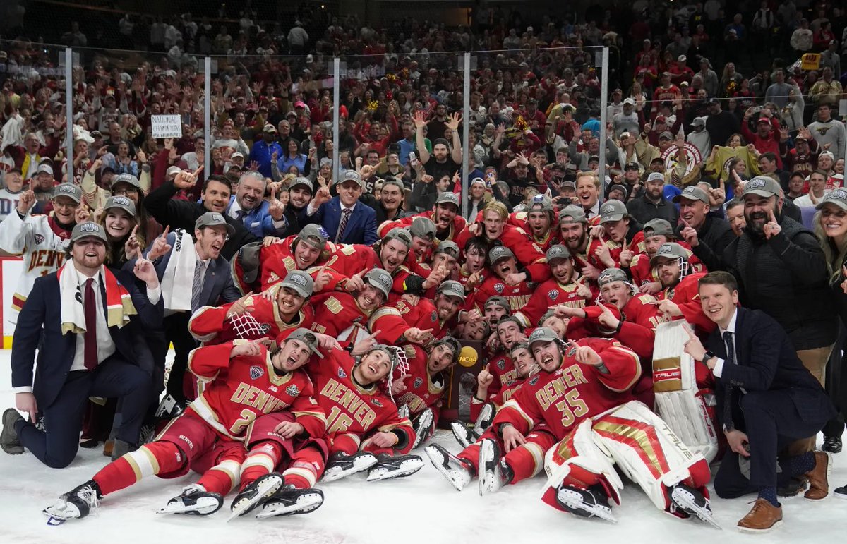 Join us for an unforgettable celebration at Magness Arena tonight at 6:30 p.m. as we honor @DU_Hockey's historic tenth national championship win! Can't make it? Give today and show your support for our student-athletes! givecampus.com/campaigns/4636…