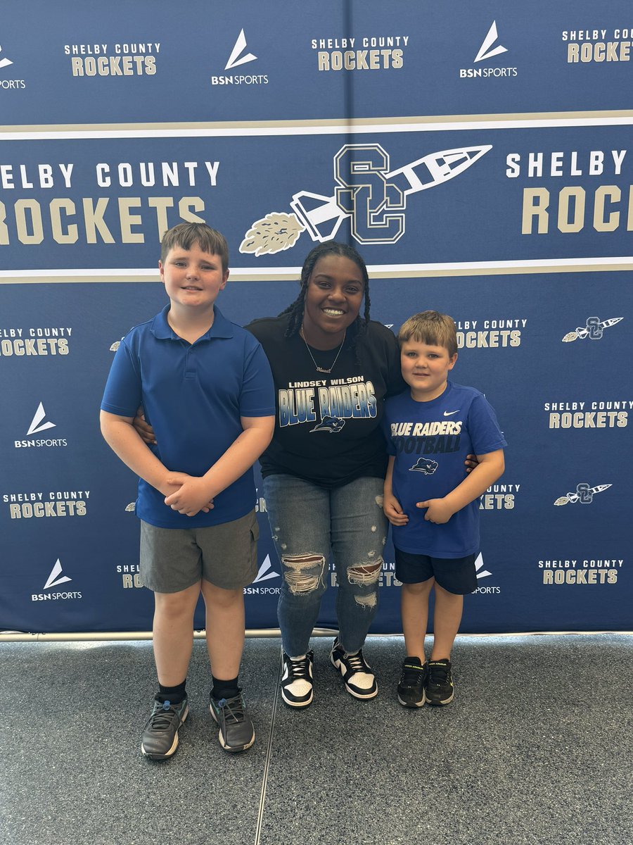 CoachPMiller's tweet photo. Proud is an understatement… Congrats to Nevaeh Acklin as she signed with LWC Track &amp; Field. LWC is getting one of hardest working, studious, and best people I’ve been around. Plus a 2x State Champ!!!
Congrats Nevaeh!!!
@AcklinNevaeh @LWCAthletics @LWCPREZ @pooler_6 https://t.co/6DaNSCKIIk