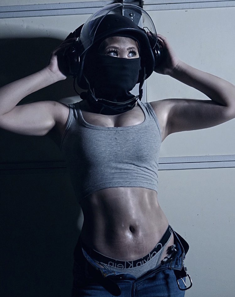 IQ modeling for Calvin Klein #RainbowSixSiege