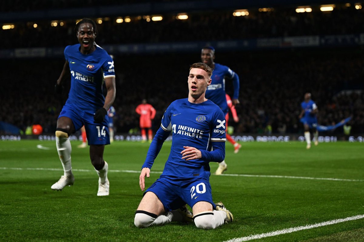 Blue_Footy's tweet photo. Cole Palmer on penalty drama: "Other players wanted to take it. The game was 4-0, but I am the penalty taker and I wanted to take it. 

Maybe the argument was a bit over the top, but everyone wants to win and help. Afterwards, we were laughing and joking about it, but the manager has spoken to us about it."

{Sky Sports}