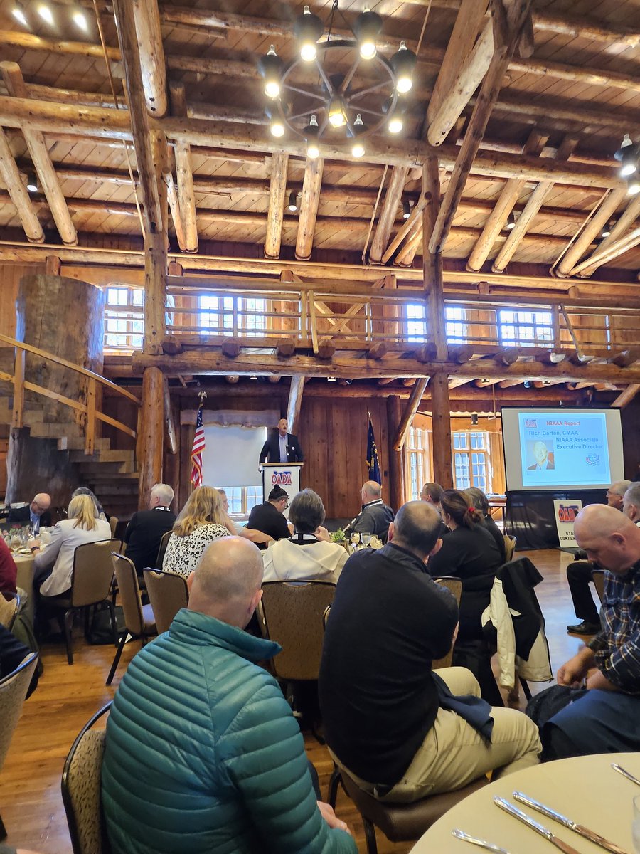 Great keynote today at @OregonADs with <a href="/NIAAA9100/">NIAAA</a> <a href="/RichfieldRich/">Rich Barton</a> 
Great message on not just Living a Legacy but leaving a Legacy. Appreciate the dedication you have to all AD's as you travel to these Conferences Nation wide!
Thanks so much!!