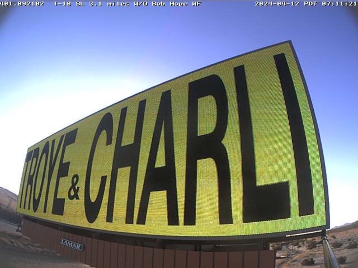 📸| Troye posting the Troye & Charli billboard at Coachella on his Instagram Story! 👀 © troyesivan