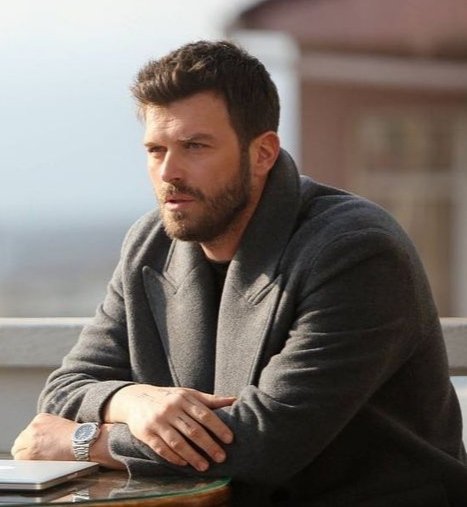 #FamiliaDivinity #KıvançTatlıtuğ