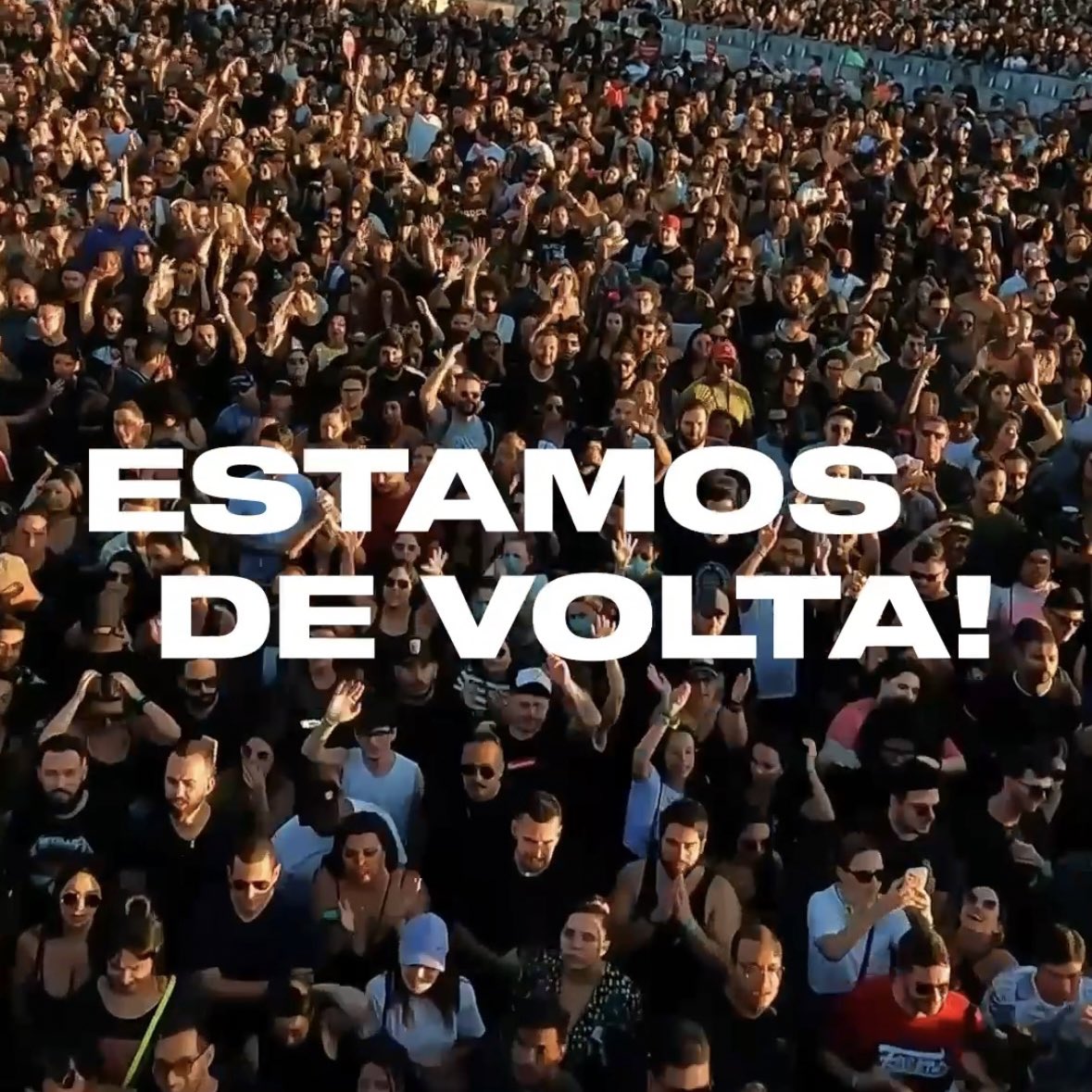 2000rockfest's tweet photo. Há um ano atrás, foi quando nos encontramos pela primeira vez. Nessa data tão especial, temos o prazer de confirmar a nossa 2ª edição!

Estamos de volta, BH! Nos reencontramos no dia 28 de setembro, no Mineirão. 🤘

Sejam bem-vindos a mais uma edição do 2000 Rock Fest. https://t.co/FXWb1tabsg