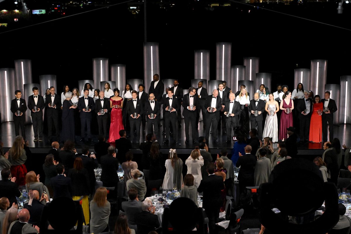 This year’s @brkthroughprize gala celebrates groundbreaking achievements that are transforming science—from key advances in the fight against 3 major diseases to deep insights into quantum field theory & differential geometry. Congrats to all the laureates!