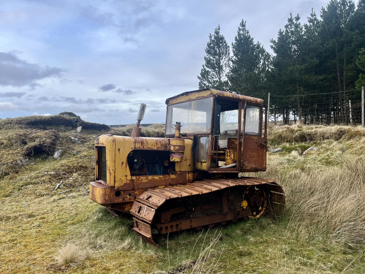 Incredible to think that some of the guys who used to use these things to plough up the flow country peat for forestry plantations are now in modern excavators restoring the forests to bog. Shifting markets and canny businessmen.