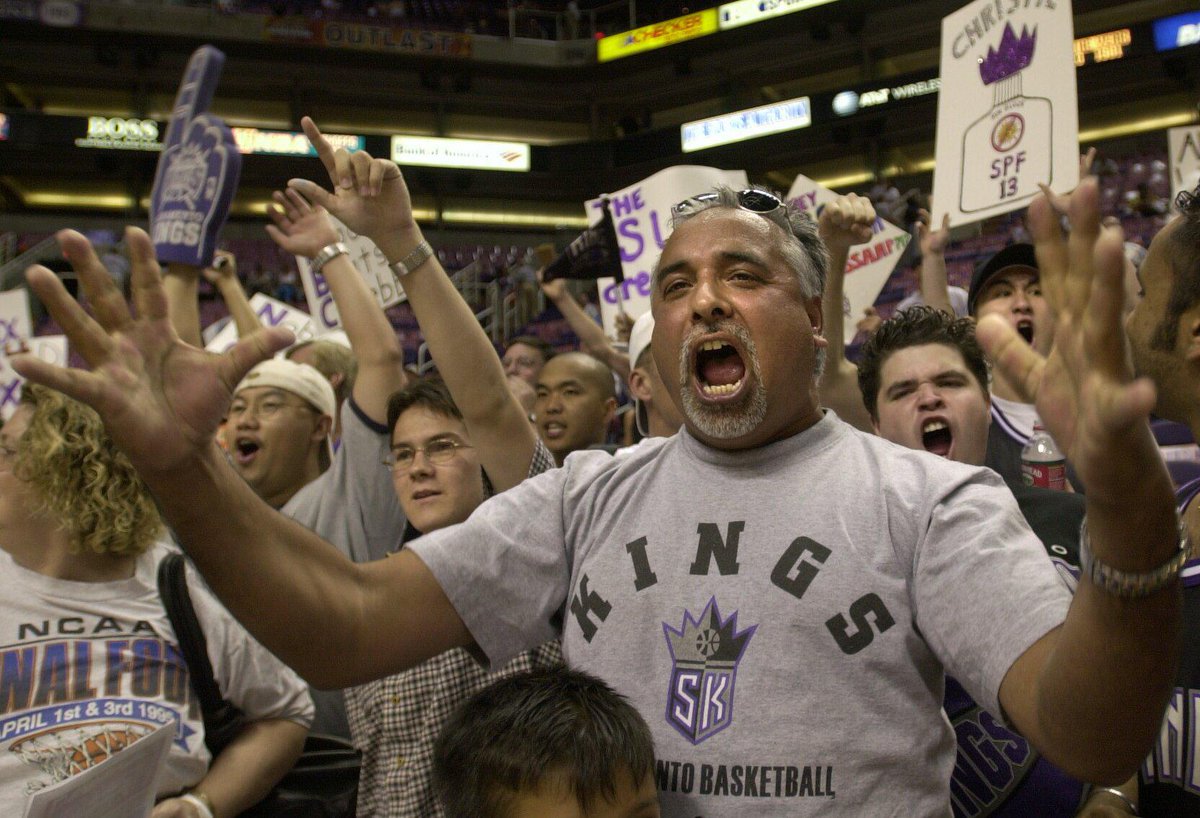 Want lower fees & more competition in ticketing, @KingsNationCP? Join the fight for @BuffyWicks #AB2808 #caleg #Kings 

@Lakers fan Malcolm Tiller wants more options than #Ticketmaster – 'it needs to be way more companies being able to sell tickets.'

➡️ empowerfansca.com