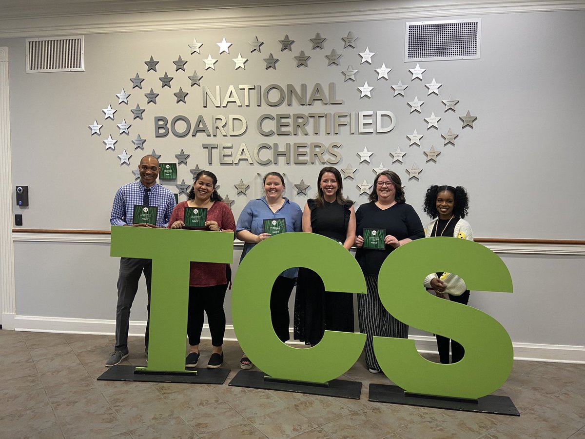 What a fantastic afternoon spent celebrating these @TCSBoardofEd folks who have achieved National Board Certification through @NBPTS!