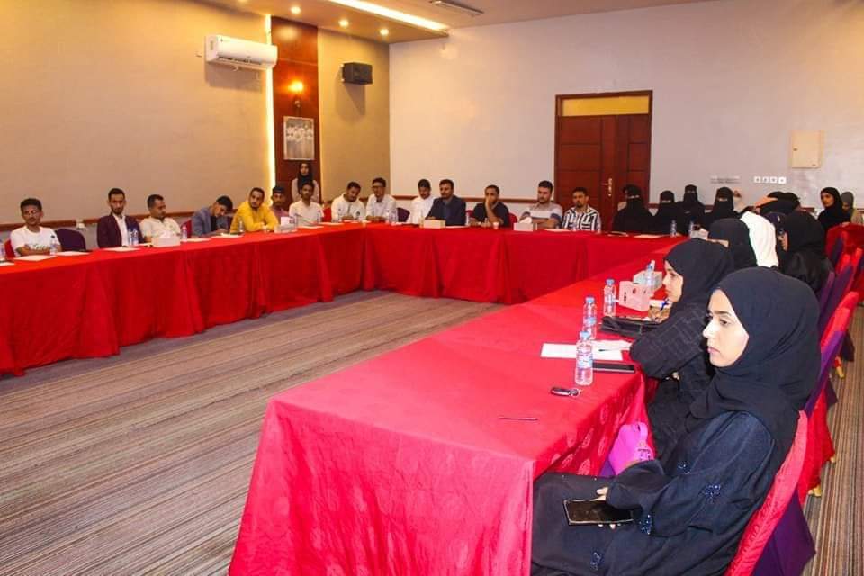 بالشراكة مع مؤسسة انسجام للتنمية، نظم المنتدى الشبابي للتنمية السياسية-Youth Forum for Political Development ورشة عمل بعنوان: "فرص دعم وتعزيز أدوار الشباب في العملية السياسية وبناء السلام"، مساء السبت ٣٠ مارس ٢٠٢٤م.