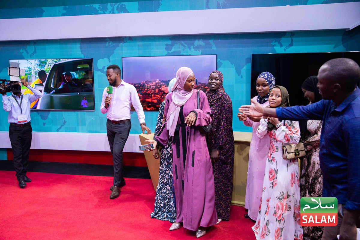 iufckabojja's tweet photo. On Monday the @IUIUFCGUILD  team and Headmarketing &amp;PR @AfanMc1  visited NEXT media @nbstv . The reception was excellent Alhamudulilah and @UncleMarkUganda  manned the touring Ssesion of the premises. Thank you @HajjiKaliisa  for giving our students such a great opportunity. https://t.co/Z7gXmTbtrZ