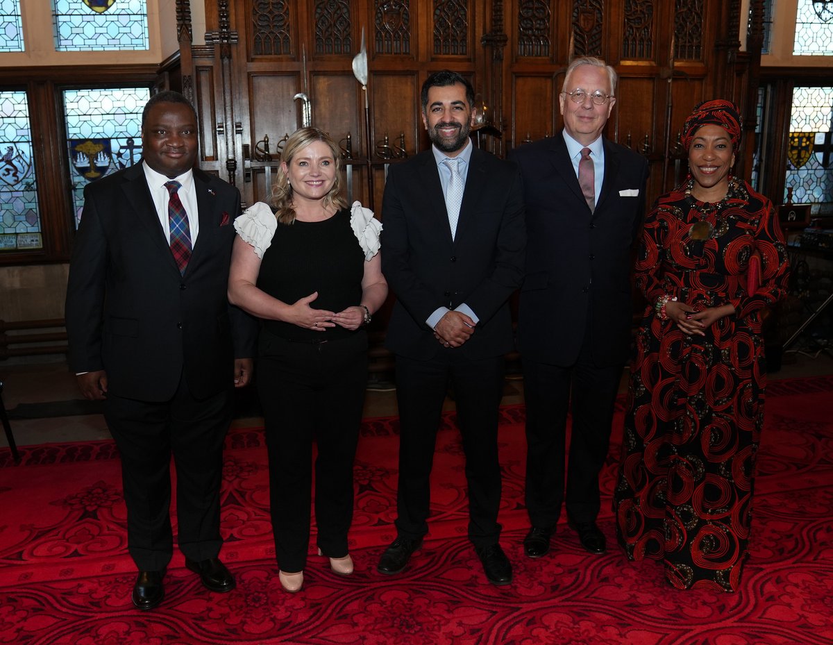 @edinburghcastle @HumzaYousaf Scotland’s International Strategy outlines how @ScotGov's ambition and progress overseas delivers for the people of Scotland. gov.scot/publications/s…