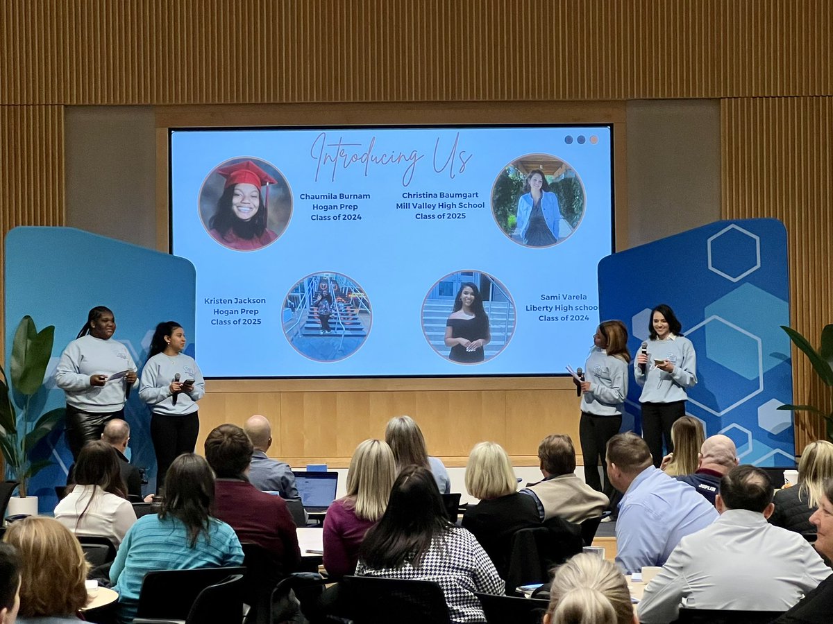 swartz_c's tweet image. Our DHS and MVHS Real World Learning Student Ambassadors presented their team-researched project pitches to a ballroom full of educators last week at the Kauffman Foundation. Outstanding students! Outstanding experience!  @KauffmanFDN @DeSotoWildcats @millvalleynews #RWL