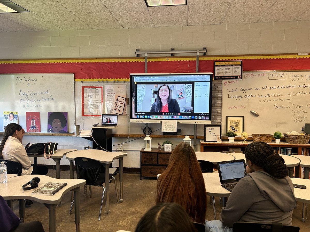Students in KY read my book!!! 🙌🏽 Today, I virtually met Dr. @michelleshory’s students at Seneca HS in Louisville, KY who just finished reading #IfUonlyKnewBook I was so proud of a group of them who asked their questions. I LOVED answering their questions— they had some deep &