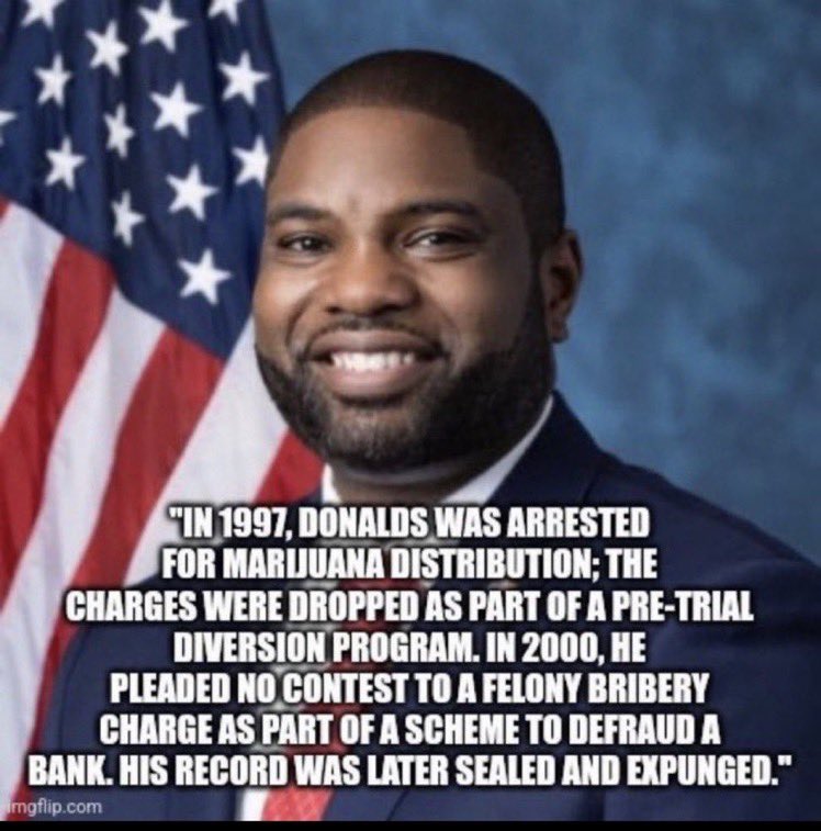 @ByronDonalds You @ByronDonalds have been a good loyal Trump servant but he still won’t have you as his VP running mate! Your past is not acceptable!