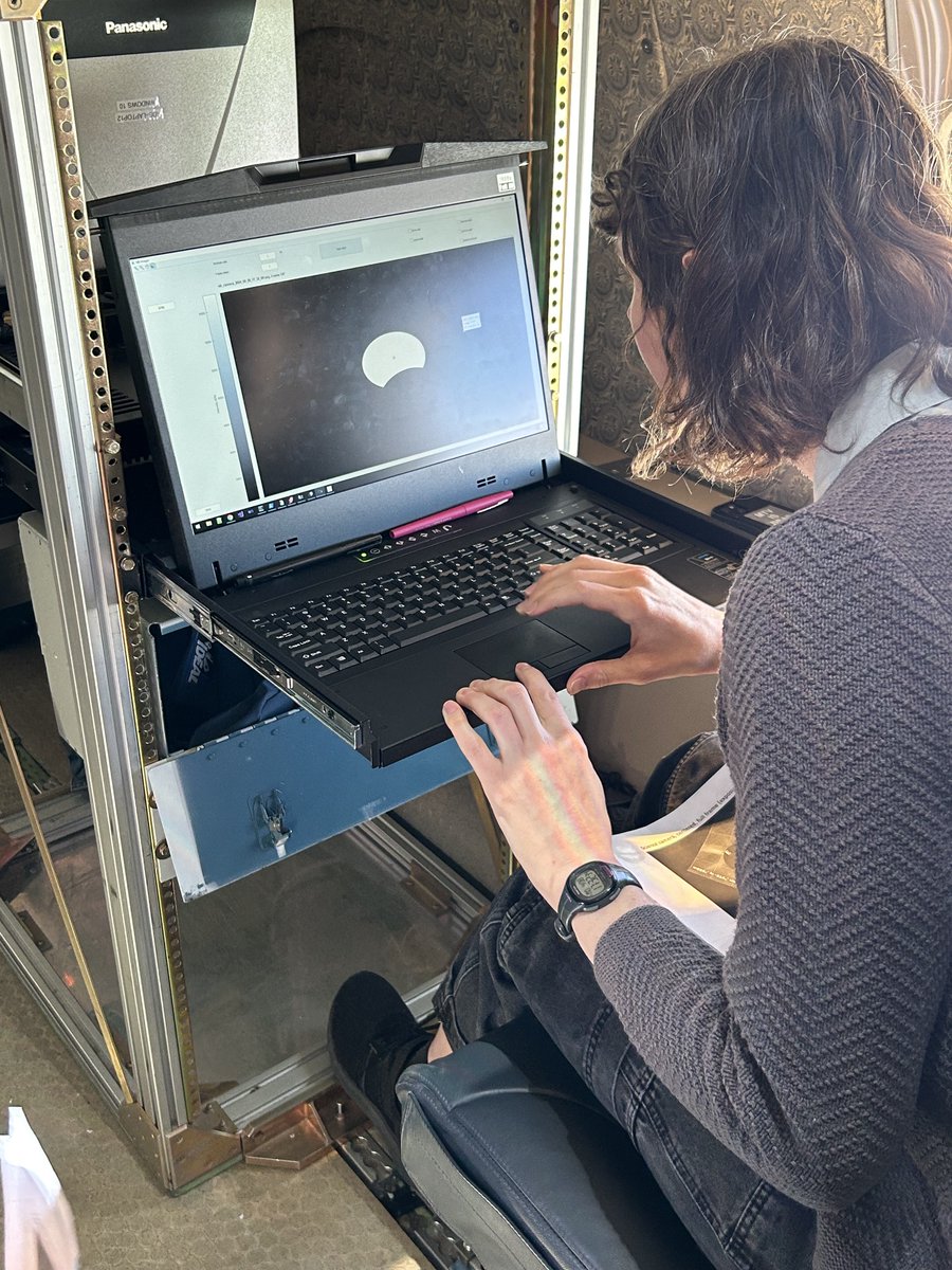 Still on Cloud 9! Last Monday, NSF NCAR pilots flew the NSF/NCAR GV on the path of totality during the #eclipse, allowing @CenterForAstro scientists to get an above-the-clouds view of the eclipse for the ACES project. Thanks to our collaborators @nsfgov @ncareol & others!