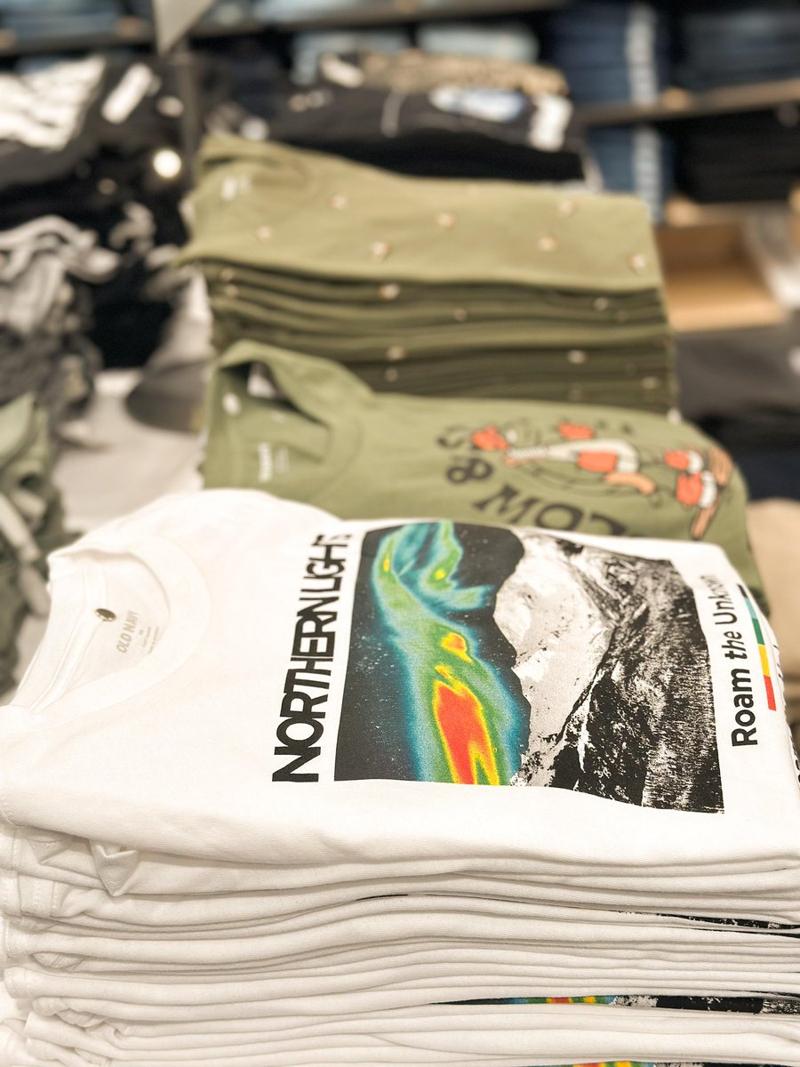 Disfruta de hasta un 50% off en toda la tienda. 🤩✨

Ven y arma tu look en Old Navy, 📍nivel 1. 😉