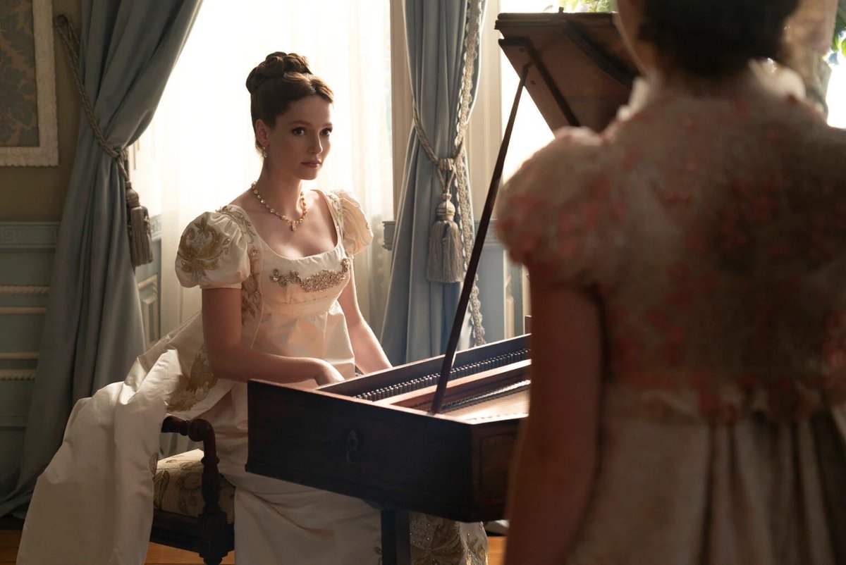 hannaharchives_'s tweet photo. ✨NEW✨ #Bridgerton Season 3 stills of Hannah Dodd as Franceaca Bridgerton https://t.co/MTlwnY2BUO