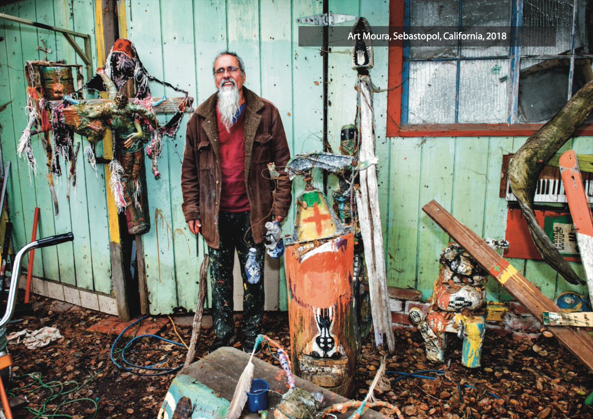 RawVisionMag's tweet photo. Don't miss the latest issue of #RawVision, featuring a captivating showcase by our celebrated house photographer, Ted Degener.
https://t.co/jLFM3UiKyO
Image: Art Moura, Sebastopol, California, 2018
#teddegener #artenvironments #outsiderart #artbrut #selftaughtart #visionaryart https://t.co/JZJlBCQJFV