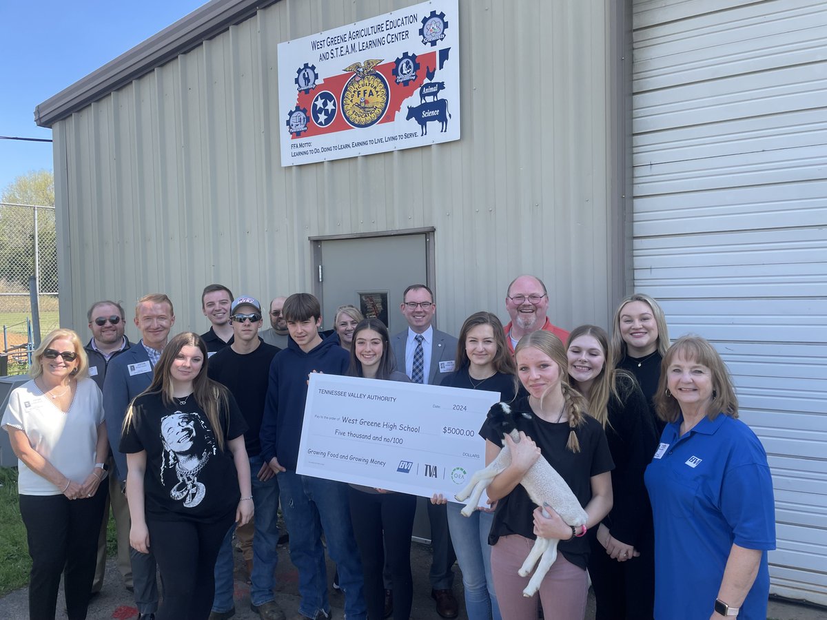 Today, Team Harshbarger joined @TVAnews , alongside local energy providers, to present checks to schools in Greene and Washington Counties. These funds will aid our schools in acquiring equipment, software, and supplies for STEM programs across East Tennessee. As the STEM field