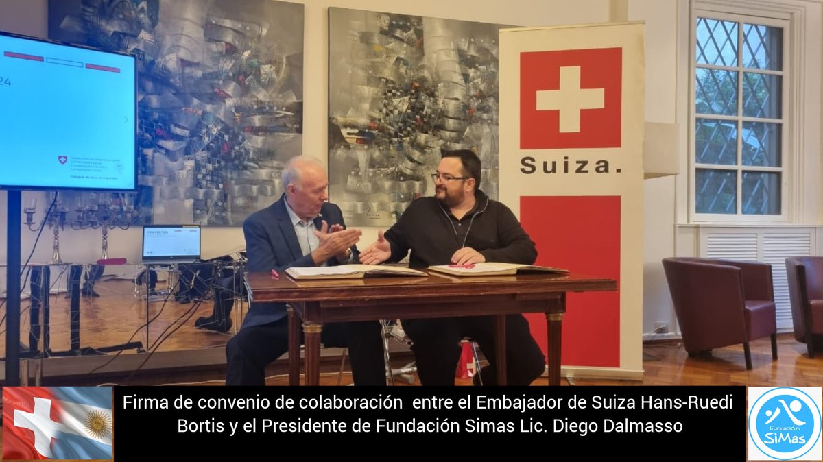 FUNDACION_SIMAS's tweet photo. Firma con la @SuizaArgentina 
Fundación SIMAS fue elegida para trabajar en el proyecto sustentable de bombas de agua manuales, huertas aéreas y forraje en el secano lavallino. Parte del equipo estuvo presente en la casa del Embajador Hans Rüedi BORTIS @SwissAmbArg. GRACIAS Suiza! https://t.co/NRrcqnwyBJ