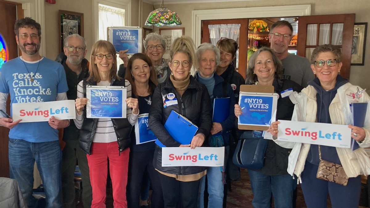 🚪 ✊ It’s never too early to start knocking on doors! Thanks to so many volunteers who are working hard already to flip this seat in November!