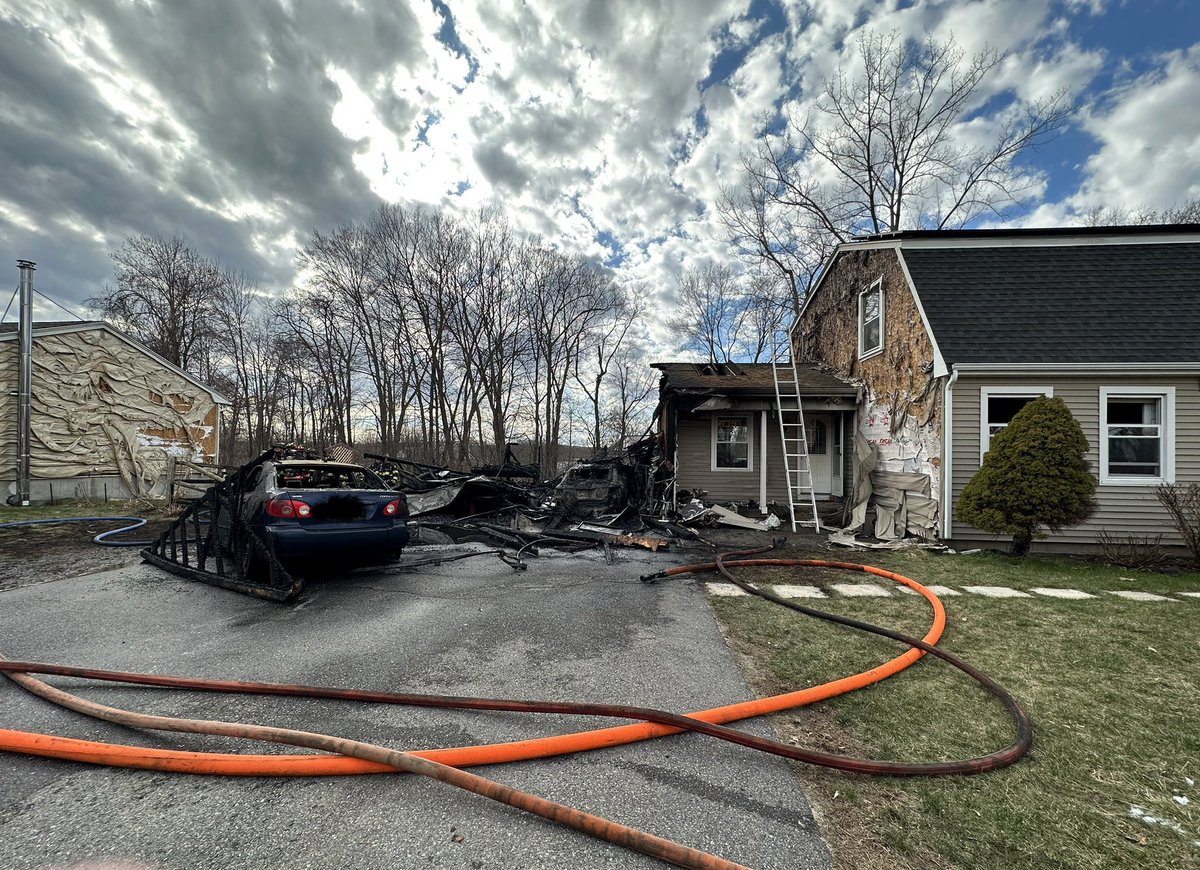 Sterling Fire Department tweet media