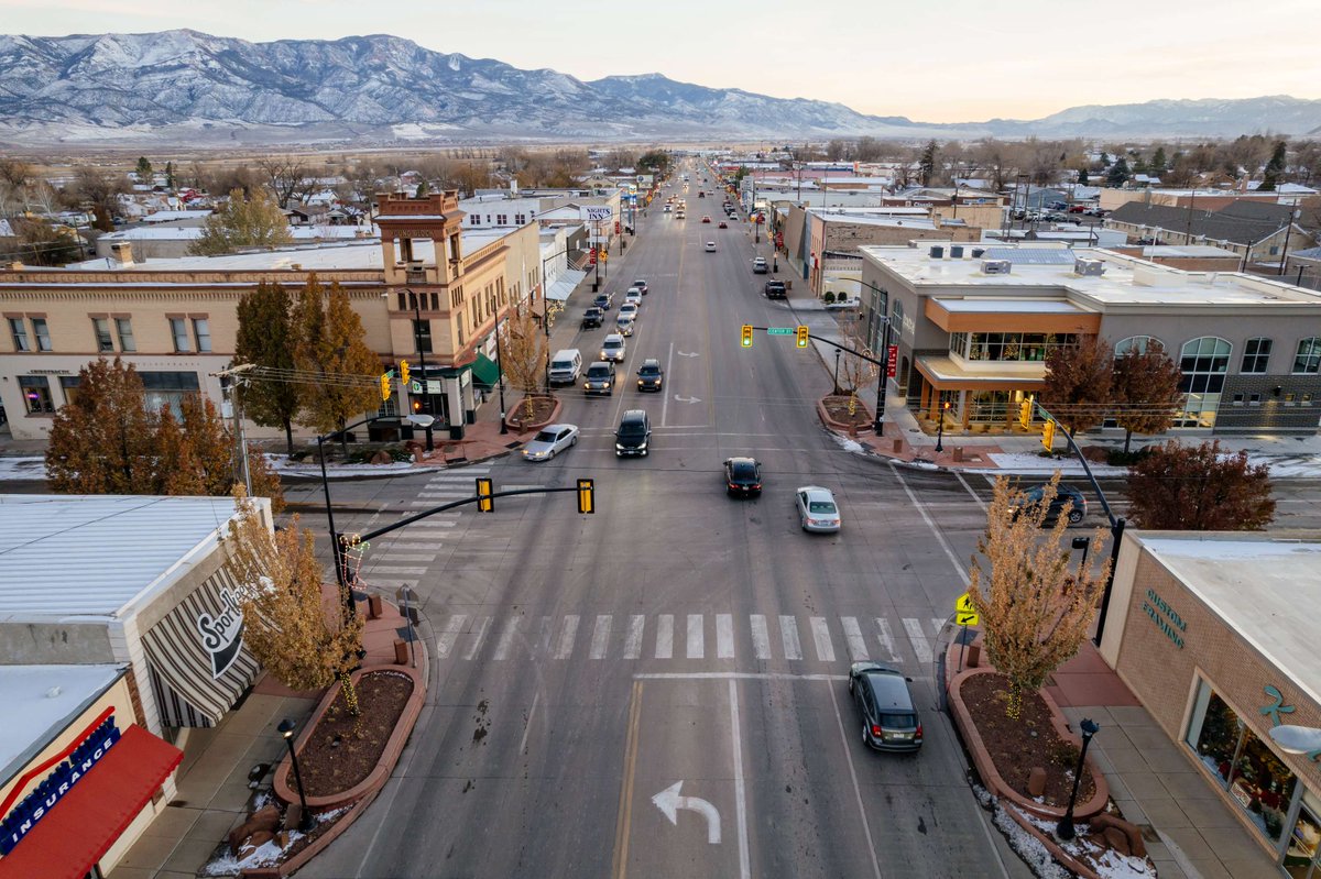 Utah has the No. 1 best economic outlook for 17 consecutive years, according to a recent report by Rich States, Poor States. Some variables measured include tax rates, debt, free market policies, and more. richstatespoorstates.org/article/americ…
