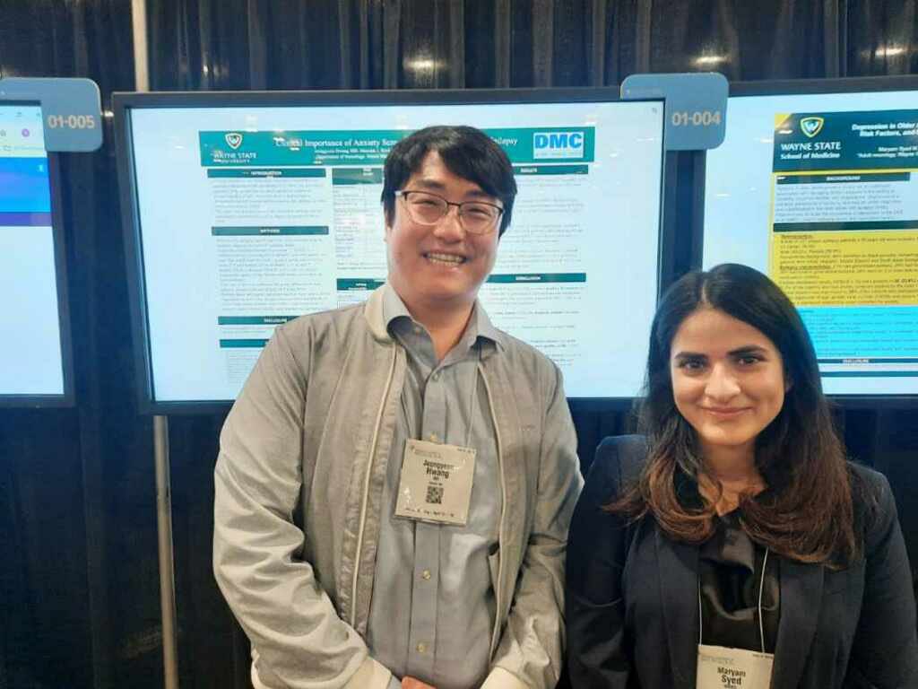 Congratulations to @MaryamSyedNeuro and Jeongyeon Hwang for presenting on anxiety and depression screening in older adults with epilepsy, an under diagnosed and under treated issue. 

#AAN2024 #AANAM