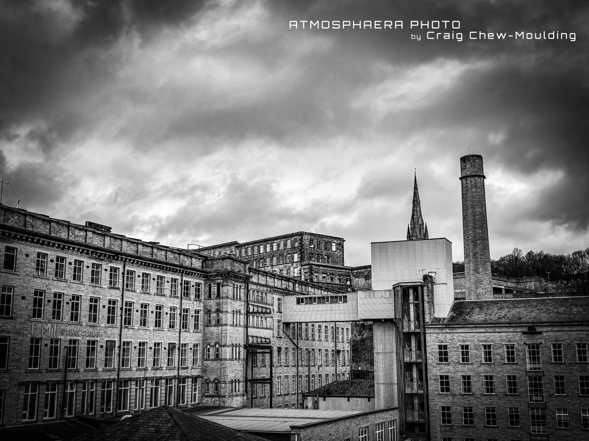 tmosphaera's tweet photo. While having a family fun day at the @CultureDale2024 launch I managed to grab some of that urban #prettygritty courtesy of @deanclough https://t.co/dD0JvnXWoQ