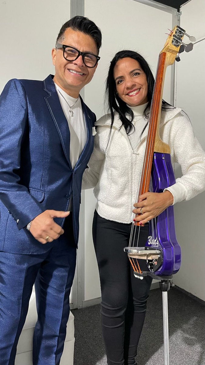 sarlikat's tweet image. Feliz por ser parte del equipo de nuestro gran Charlie Cardona. Siempre agradecida con nuestro Dios por la preciosa Bendición de la Música! #TeamCharlieCardona #Blessed🩷 #Grateful🌼 #GAD