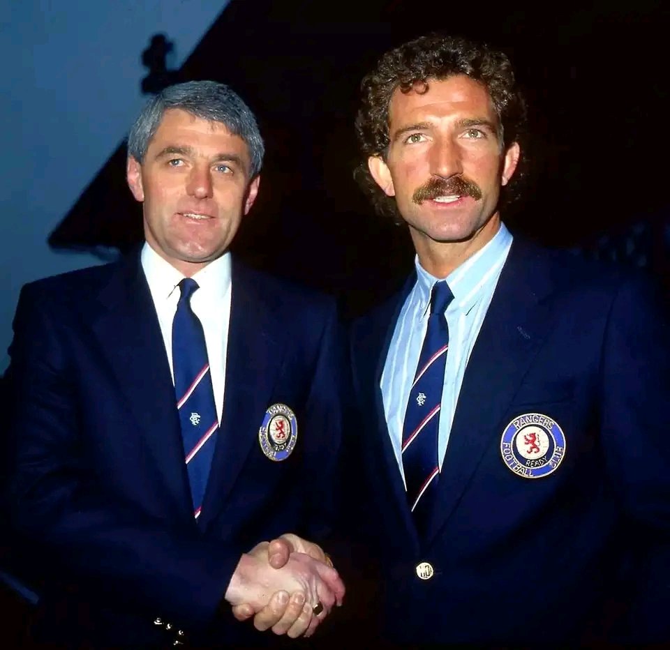 🗓️ #OnThisDay 1️⃣9️⃣8️⃣6️⃣ : Walter Smith accepts the offer from David Holmes, and request from Graeme Souness, to become #Rangers Assistant Manager after £50k compensation is agreed with Dundee Utd. Walter would Manage 1st Team affairs until Souness officially took the reigns in May