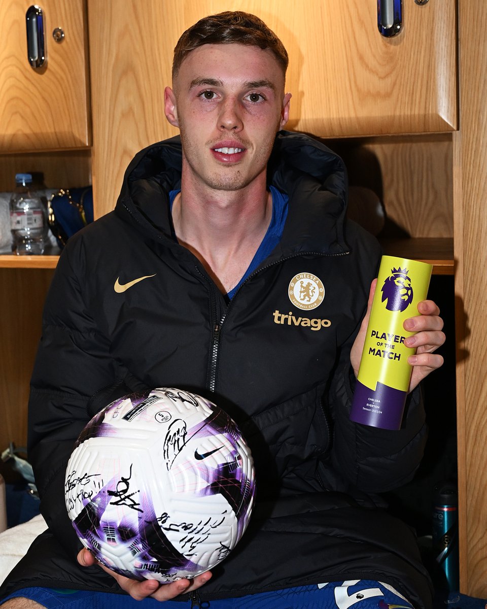 Cole Palmer's last two Premier League matches at Stamford Bridge 😲

7️⃣ goals
2️⃣ hat-tricks
2️⃣ match balls
