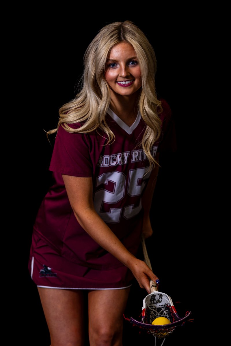 Senior night is this Tuesday! Come cheer on Midi and Captain #25 Daisy Thompson