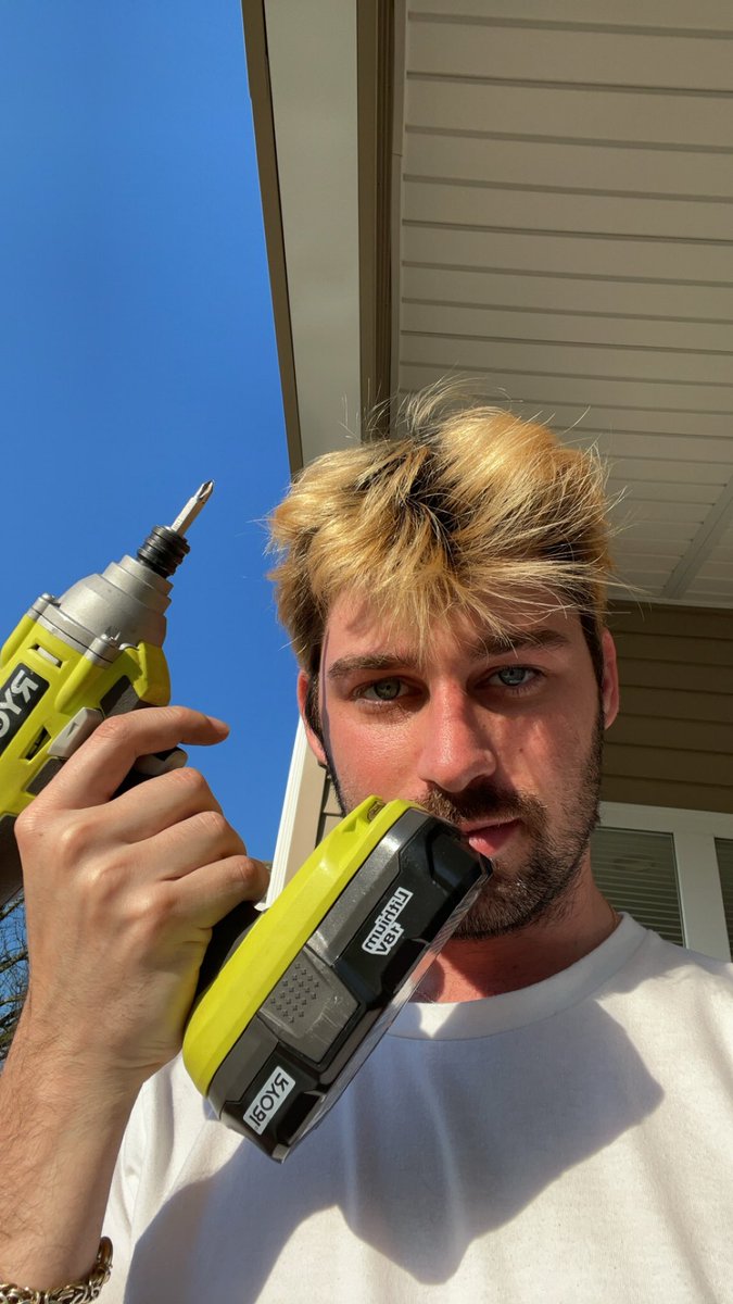 dxulty's tweet photo. Who’s son can I drill next? https://t.co/ThNvreuN0k
