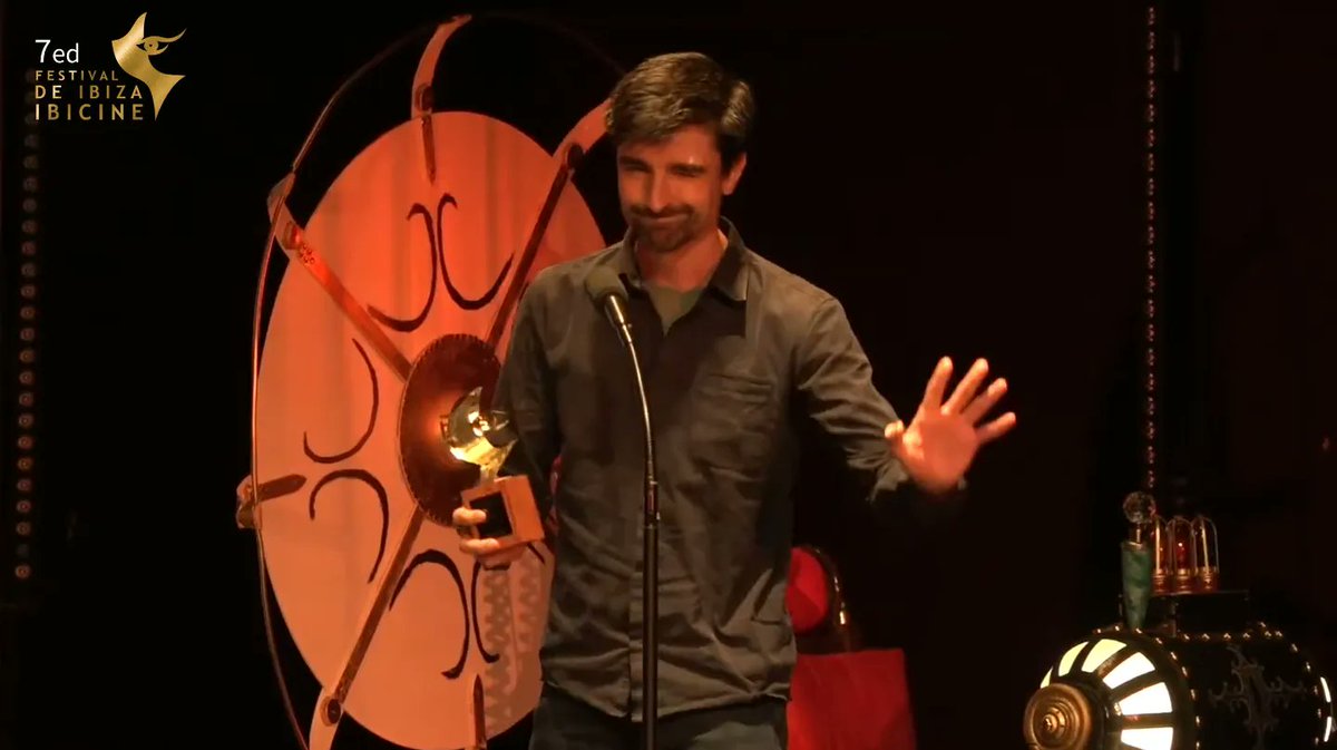 tribucorto's tweet photo. 🏆 Premiados en #Ibicine ‼️
@tribucorto Mejor Cortometraje de Ficción en @festivaldeibiza calificador para los @PremiosGoya de la @Academiadecine
▶ https://t.co/tCl09RyblR
👏👏 ¡Enhorabuena, equipo! 👏👏
#tribu #premiosastarte #cine #filmfestival #cinesocial #elcortoescine https://t.co/8sQW0GaKcT