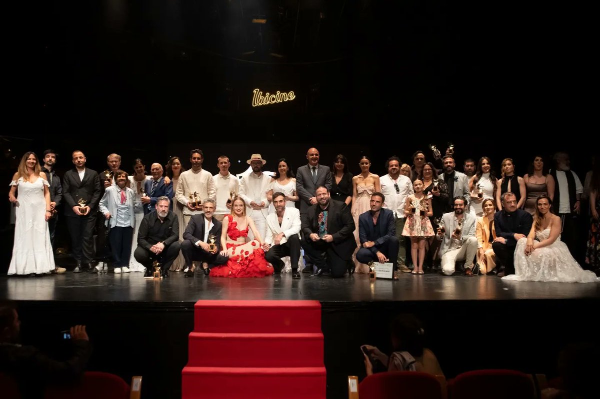 🏆 Premiados en #Ibicine ‼️
<a href="/tribucorto/">TRIBU</a> Mejor Cortometraje de Ficción en <a href="/festivaldeibiza/">IBICINE • Festival de Ibiza 🎬</a> calificador para los <a href="/PremiosGoya/">Premios Goya</a> de la <a href="/Academiadecine/">Academia de Cine</a>
▶ youtube.com/watch?v=SW4frO…
👏👏 ¡Enhorabuena, equipo! 👏👏
#tribu #premiosastarte #cine #filmfestival #cinesocial #elcortoescine