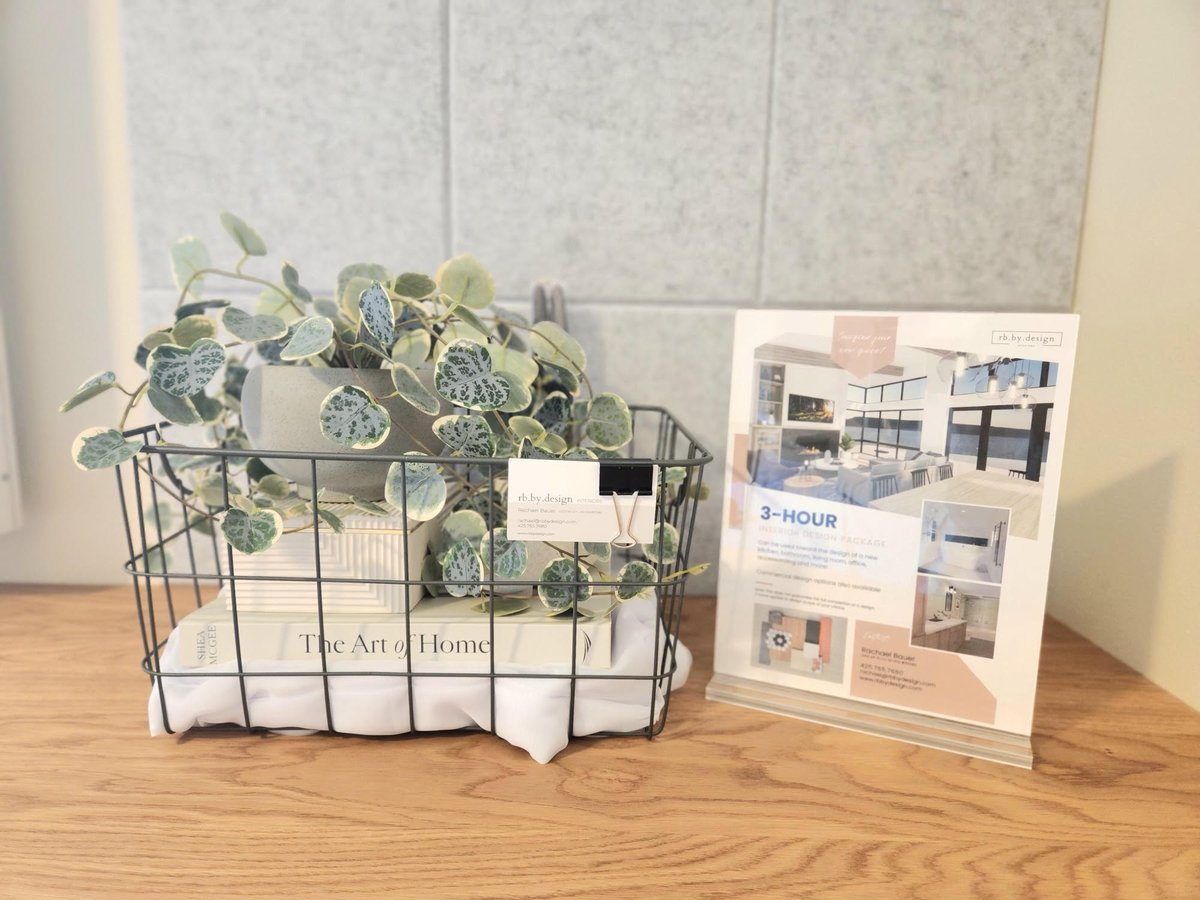 Team Bauer’s amazing interior design basket which includes curated home goodies and 3 hours of interior design services to make your home look its best! Thank you to all of our teams and community members for your donations!