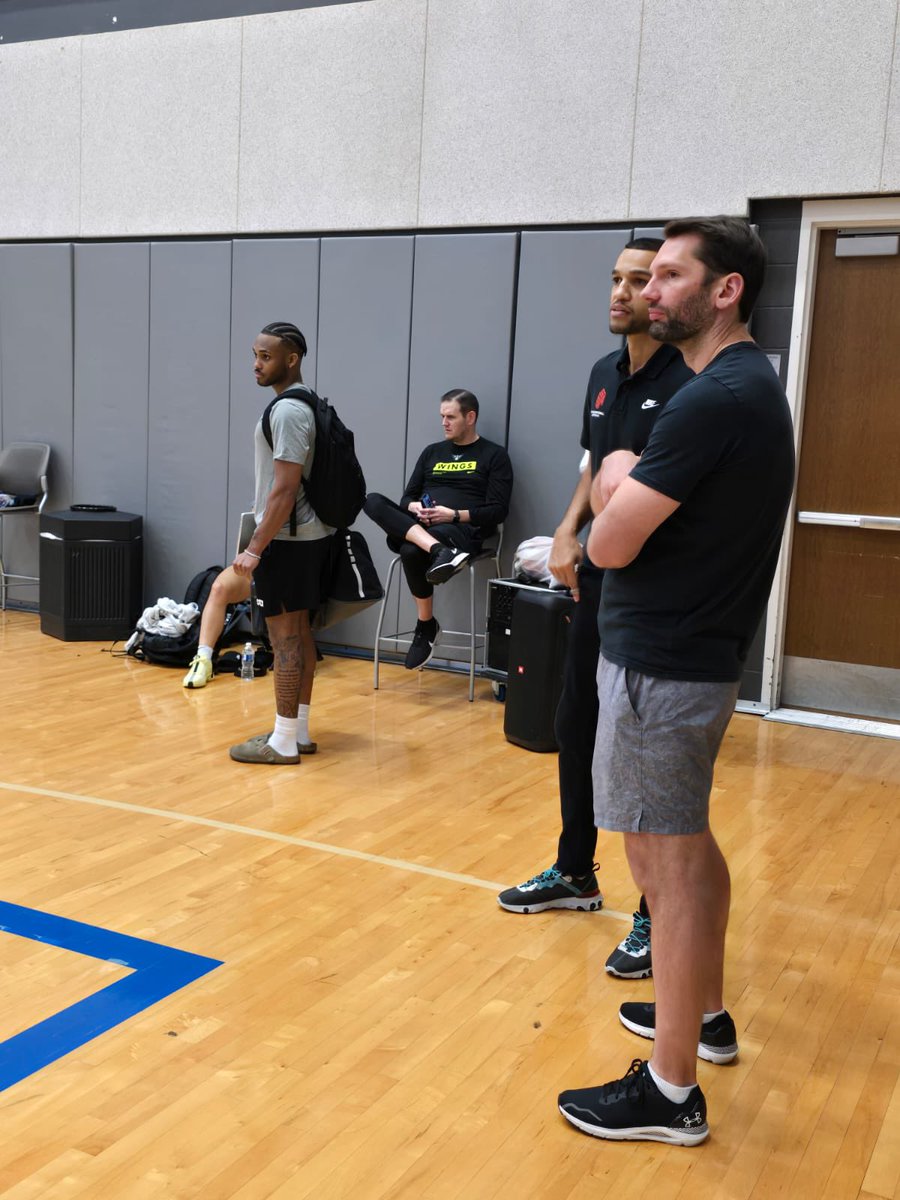 Jonathon Mines tweet media