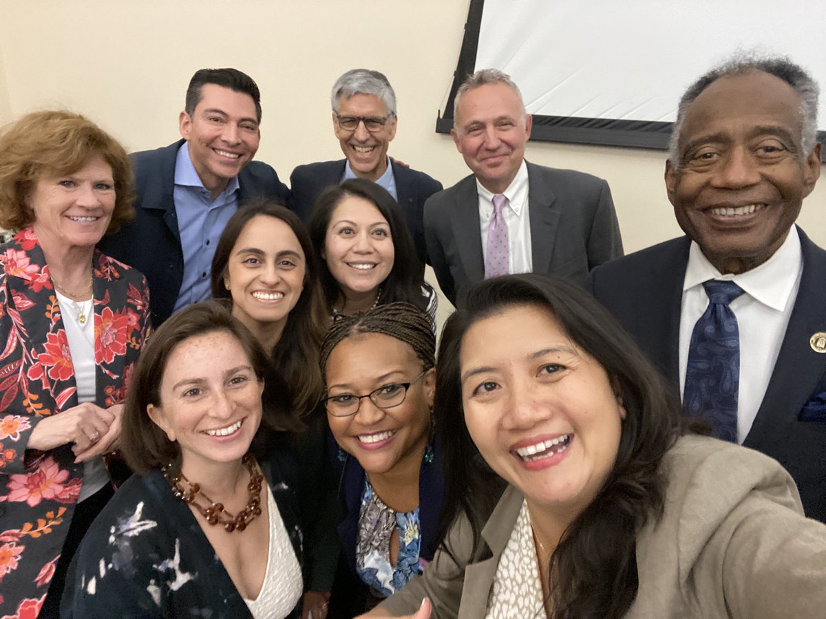 ThuyThiTweets's tweet photo. Our @CalMedCoalition board sending the biggest thanks to Beth (in fushia) &amp; the great team @ucdavis @UCDavisMed @UCDavisHealth for their hospitality - that’s a wrap for our statewide convening.  Stay posted for next steps…. #DiversityInMedicine https://t.co/XCQYgz7I8d