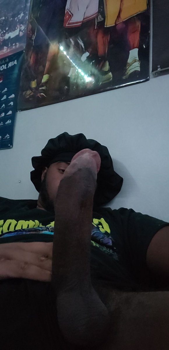 rickprick6's tweet photo. @babyems53 fuck come  sit on this https://t.co/ASkoUjfKzS