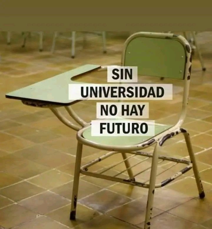 ProfeMatias's tweet photo. El 23 de abril reventamos las calles y plazas de todo el país, en defensa de las universidades públicas https://t.co/2DTzBSDZiY