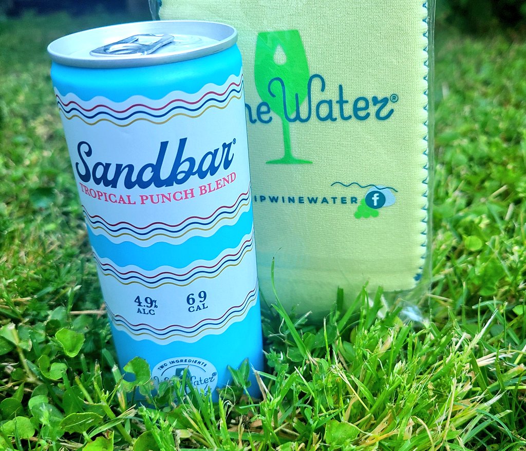 krislthompson's tweet image. It was not trash for me to throw away but to keep.  🥰
Love your product and best wishes!!! 🥂
#MondayAfterTheMasters