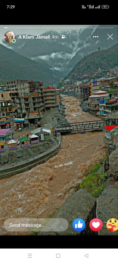 zubairtorwali's tweet photo. Upper Swat, upper Dir, Chitral and Kohistan are again in trouble because of heavy continued raining that resulted in flash floods in certain rivers, land sliding on the main roads, link roads, pathways and on many houses. #alert #flooding #heavyraining https://t.co/t8UiDZMawq