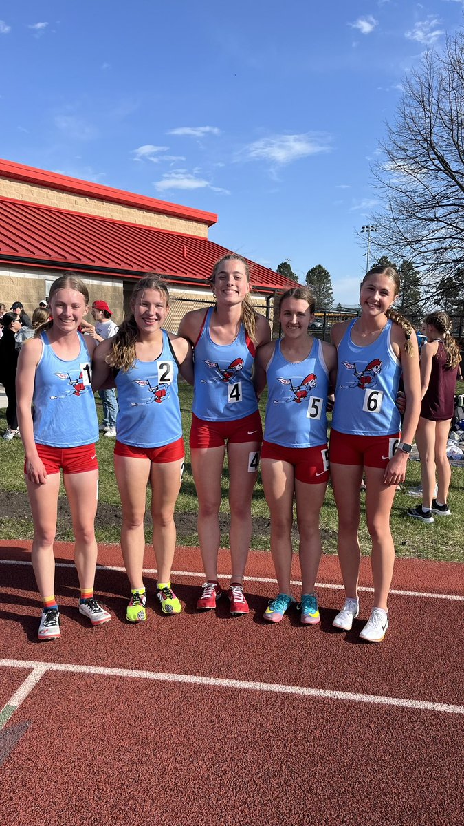 Lincoln girls are dominating today! In the mile, Leni Olson in 1st with a time of 5:29.03, Mia Kadi in 2nd with a time of 5:33.57, Addalai Dekam in 3rd with a time of 5:41.34, Emmeline Murray in 4th with a time of 5:44.44, and Kaylor Nekl in 6th with a time of 5:56.38!! #GoGirls