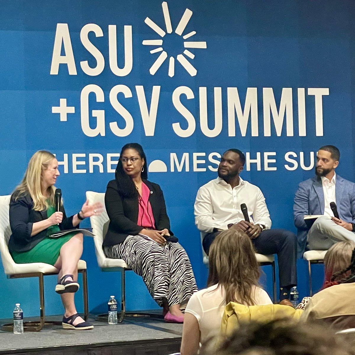 Rebecca Midles tweet media