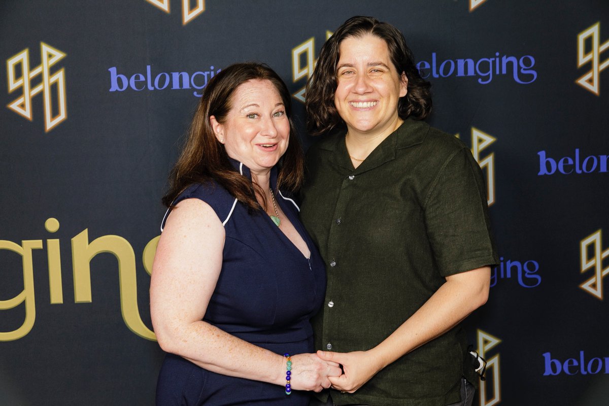 ericgouldbear's tweet image. Nikki Levy (Producer) with Scarlett Davis at the Apple TV premiere of #BelongingTheSeries

📸: Matt Stasi
