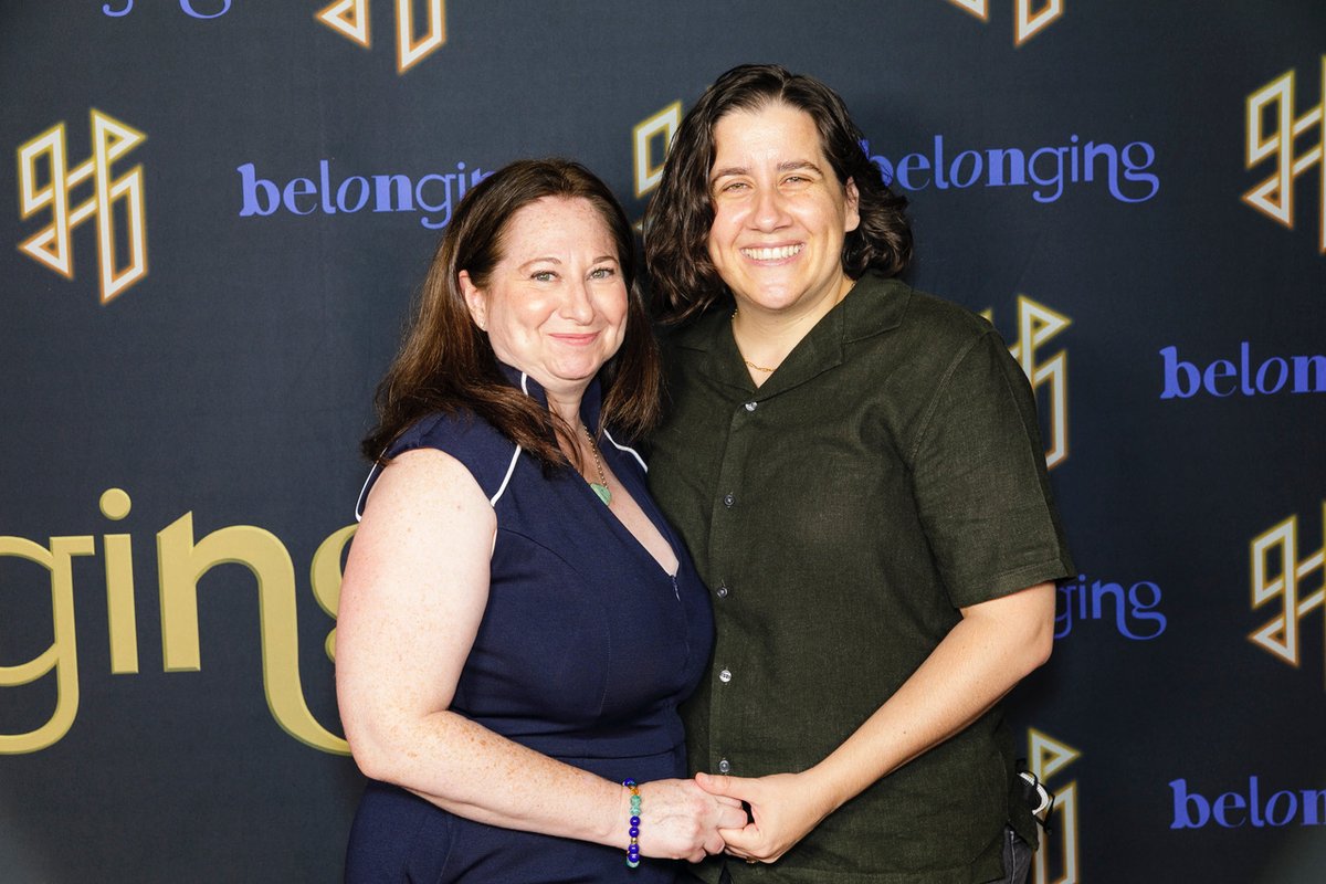 ericgouldbear's tweet image. Nikki Levy (Producer) with Scarlett Davis at the Apple TV premiere of #BelongingTheSeries

📸: Matt Stasi