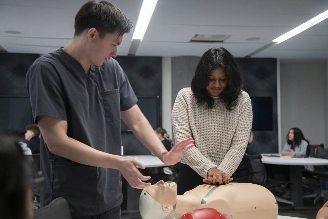 .@UAZHealth mentioned the College of Medicine - Phoenix's Scrubs programs as part of outreach programs geared toward getting teenagers to consider joining health care fields. Read here: bit.ly/3Q2Y61y