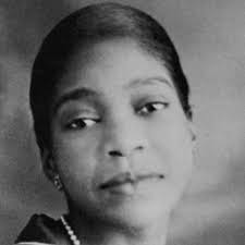 1894 Born 4/15 #BessieSmith was a blues singer widely renowned during the Jazz Age. Nicknamed the 'Empress of the Blues', she was the most popular female blues singer of the 1930s. She died 9/26/1937